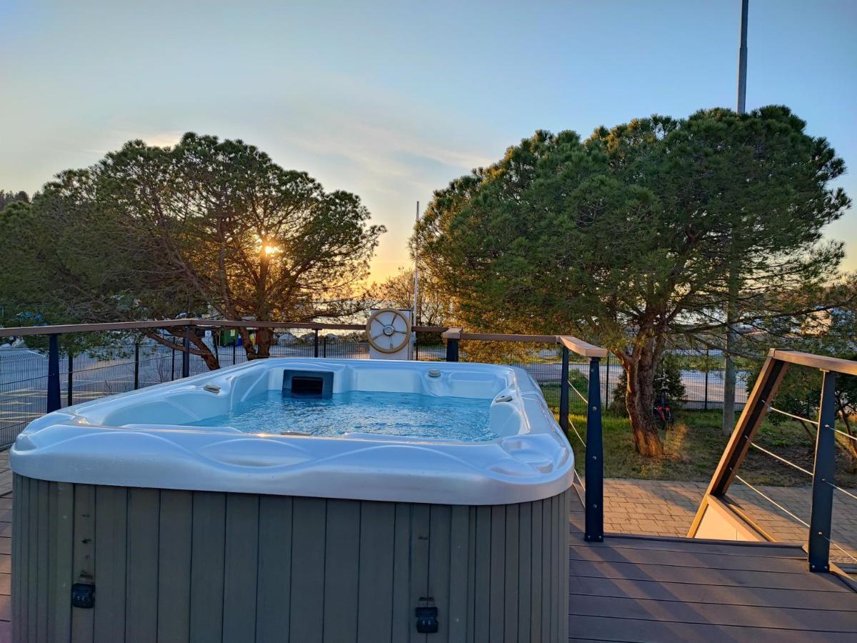 Sea Lux Floating House Ajda Portorose Villa Ngoại thất bức ảnh
