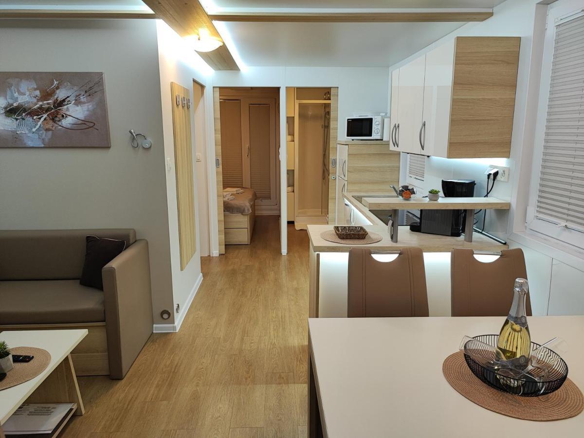 Sea Lux Floating House Ajda Portorose Villa Ngoại thất bức ảnh